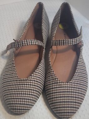 Lucky Brand Brown & Cream Houndstooth Mary Jane Flats